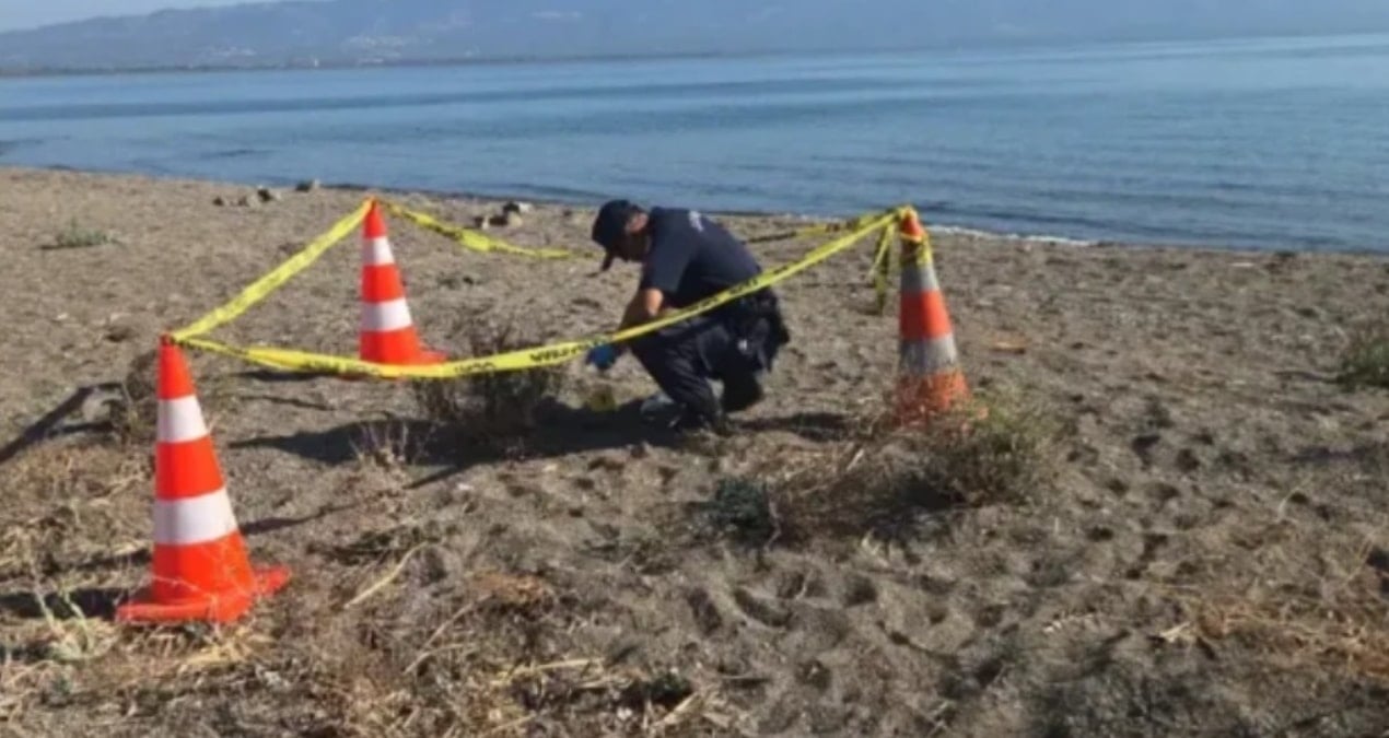 iznik golu sahilinde bomba bulundu VgU1TGIC