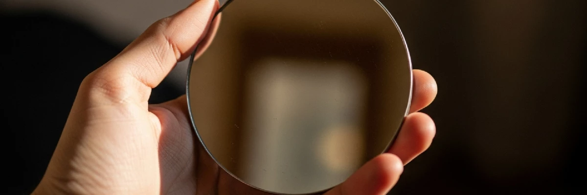 Lacan’ın Teorisine Göre Çocuklarda Kimlik Gelişiminde Aynalama Süreci